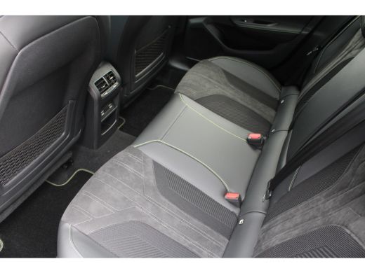 Peugeot 308 1.2 Hybrid 145 e-DCS6 GT | Automaat | Navigatie | AGR Comfortstoelen | Alcantara | Apple carplay ... ActivLease financial lease