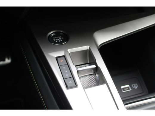 Peugeot 308 1.2 Hybrid 145 e-DCS6 GT | Automaat | Navigatie | AGR Comfortstoelen | Alcantara | Apple carplay ... ActivLease financial lease