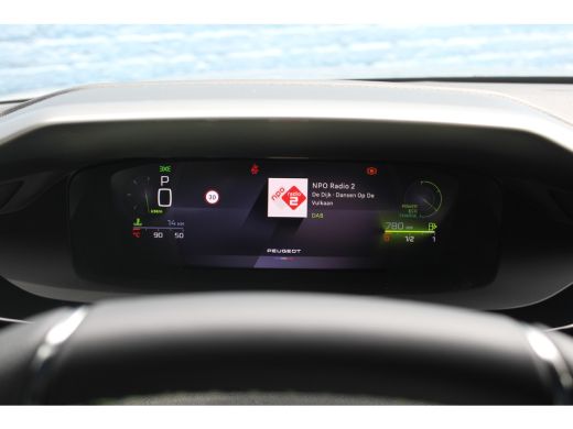 Peugeot 308 1.2 Hybrid 145 e-DCS6 GT | Automaat | Navigatie | AGR Comfortstoelen | Alcantara | Apple carplay ... ActivLease financial lease