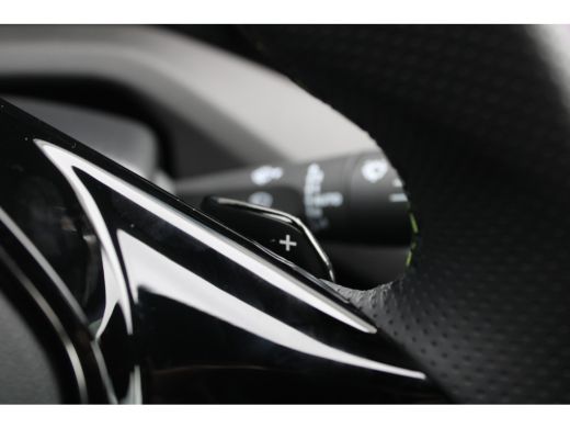 Peugeot 308 1.2 Hybrid 145 e-DCS6 GT | Automaat | Navigatie | AGR Comfortstoelen | Alcantara | Apple carplay ... ActivLease financial lease