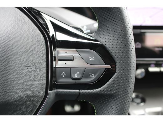 Peugeot 308 1.2 Hybrid 145 e-DCS6 GT | Automaat | Navigatie | AGR Comfortstoelen | Alcantara | Apple carplay ... ActivLease financial lease