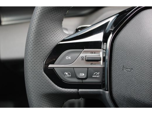 Peugeot 308 1.2 Hybrid 145 e-DCS6 GT | Automaat | Navigatie | AGR Comfortstoelen | Alcantara | Apple carplay ... ActivLease financial lease