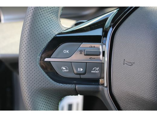 Peugeot 308 1.2 Hybrid 145 e-DCS6 GT | Automaat | Navigatie | AGR Comfortstoelen | Alcantara | Camera voor + ... ActivLease financial lease