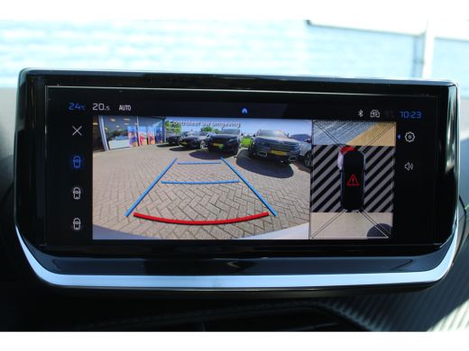 Peugeot e-2008 EV GT Avantage 54 kWh | Automaat | Navigatie | Camera voor + achter | Adaptieve cruise control | ... ActivLease financial lease