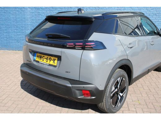 Peugeot e-2008 EV GT Avantage 54 kWh | Automaat | Navigatie | Camera voor + achter | Adaptieve cruise control | ... ActivLease financial lease