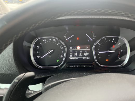 Peugeot Expert 2.0 BlueHDI 180 Long Sport DC | Automaat | Leder | Standkachel | Volle auto | | Achterdeuren met ... ActivLease financial lease