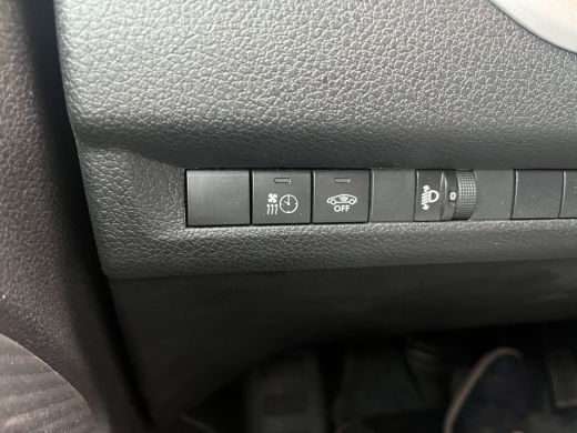 Peugeot Expert 2.0 BlueHDI 180 Long Sport DC | Automaat | Leder | Standkachel | Volle auto | | Achterdeuren met ... ActivLease financial lease