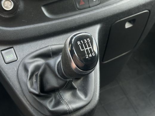 Renault Trafic 2.0 dCi 120 PK / L1H1 / 1e EIG. / 92.126 KM !! / AIRCO / CRUISE / NAVI / BLUETOOTH / 3-ZITS / TRE... ActivLease financial lease