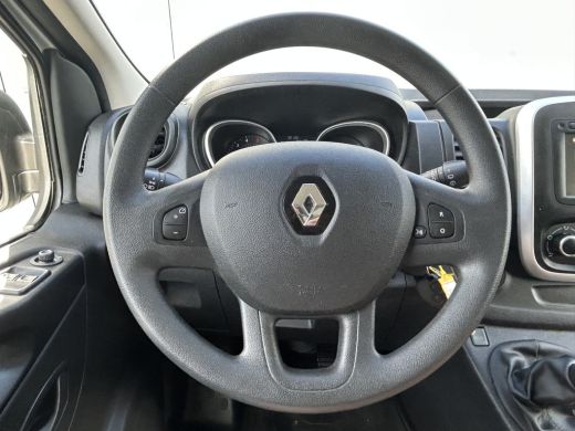 Renault Trafic 2.0 dCi 120 PK / L1H1 / 1e EIG. / 92.126 KM !! / AIRCO / CRUISE / NAVI / BLUETOOTH / 3-ZITS / TRE... ActivLease financial lease