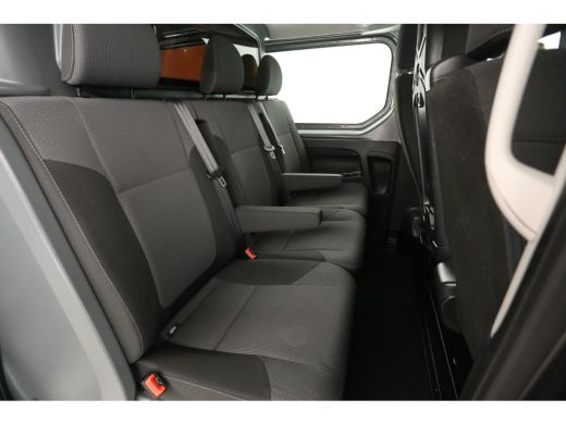 Renault Trafic 2.0 dCi T29 L1H1 | 145PK Aut. | DC | 6 Persoons | Camera | Carplay | Airco | Cruise | Trekhaak | ... ActivLease financial lease