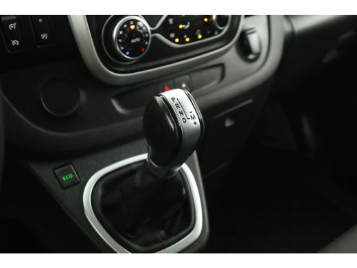 Renault Trafic 2.0 dCi T29 145PK L1H1 | Automaat | DC | Airco | Cruise | Camera | Carplay | Trekh. | Imperiaal ActivLease financial lease