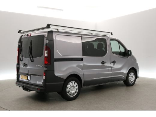 Renault Trafic 2.0 dCi T29 145PK L1H1 | Automaat | DC | Airco | Cruise | Camera | Carplay | Trekh. | Imperiaal ActivLease financial lease