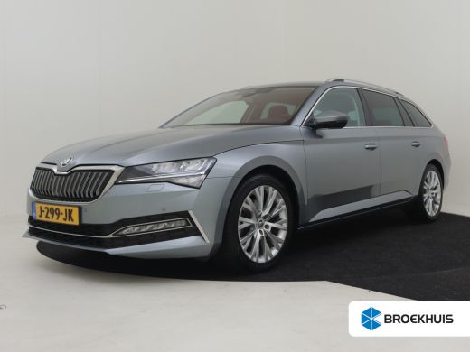 Skoda Superb Combi 1.4 TSI iV Business Edition 218pk l Camera | Trekhaak | Stoelverwarming | Elektr. Verst. Be...