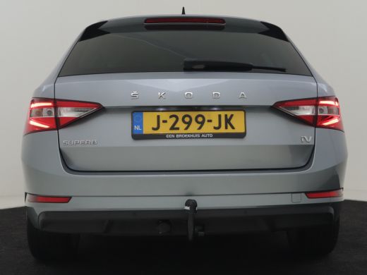 Skoda Superb Combi 1.4 TSI iV Business Edition 218pk l Camera | Trekhaak | Stoelverwarming | Elektr. Verst. Be... ActivLease financial lease