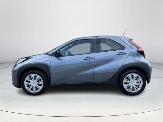 Toyota Aygo 1.0 VVT-i MT Play ActivLease financial lease