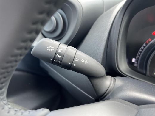 Toyota Aygo 1.0 VVT-i MT Play ActivLease financial lease