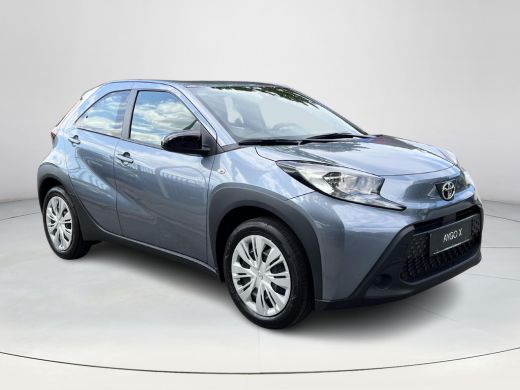 Toyota Aygo 1.0 VVT-i MT Play ActivLease financial lease