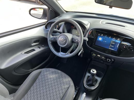 Toyota Aygo 1.0 VVT-i MT Pulse ActivLease financial lease