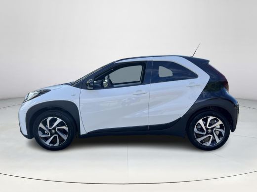 Toyota Aygo 1.0 VVT-i MT Pulse ActivLease financial lease