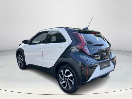 Toyota Aygo 1.0 VVT-i MT Pulse ActivLease financial lease