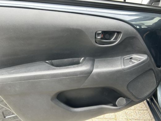 Toyota Aygo 1.0 VVT-i x-fun ActivLease financial lease