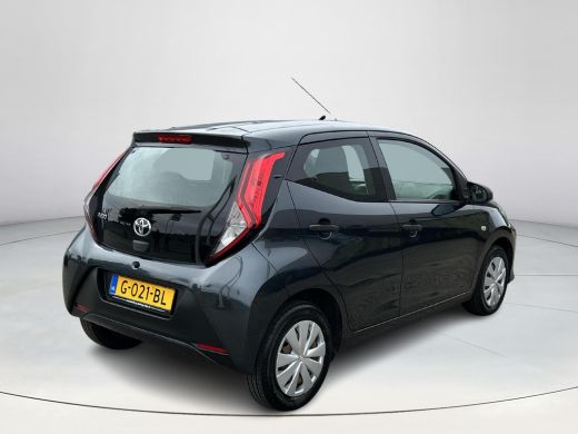 Toyota Aygo 1.0 VVT-i x-fun ActivLease financial lease