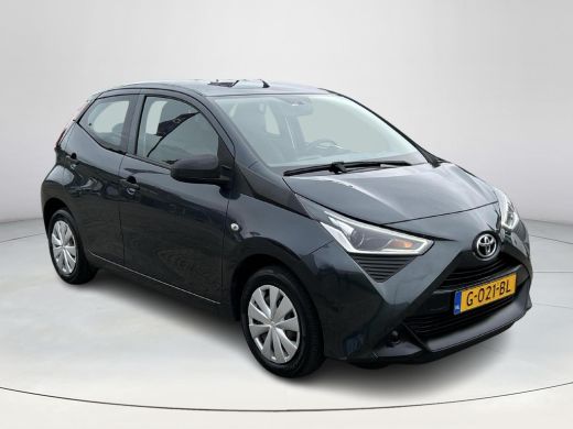 Toyota Aygo 1.0 VVT-i x-fun ActivLease financial lease