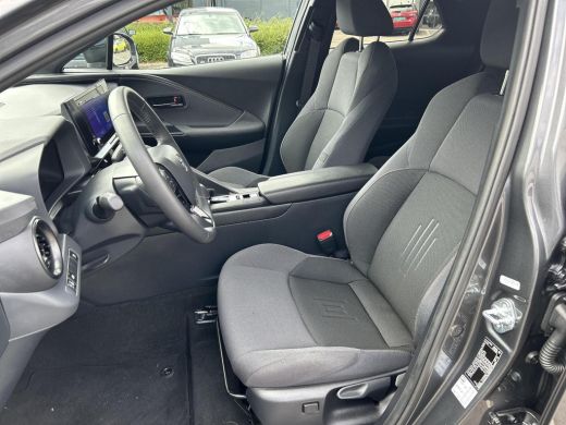 Toyota C-HR 1.8 Hybrid 140 Dynamic (Navigatie - Apdaptive cruise) ActivLease financial lease