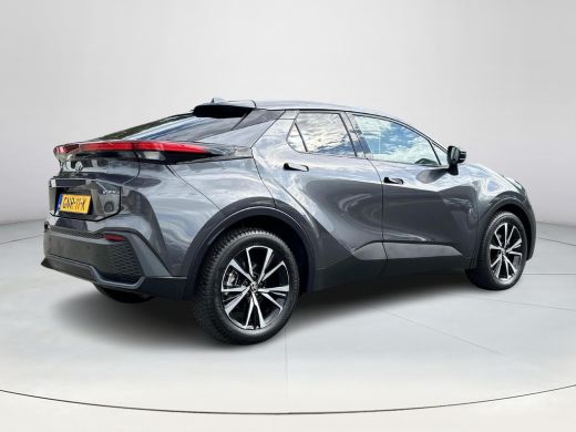Toyota C-HR 1.8 Hybrid 140 Dynamic (Navigatie - Apdaptive cruise) ActivLease financial lease