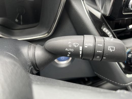 Toyota Corolla 1.8 Hybrid Active | All-in prijs | Automaat | parkeersensoren ActivLease financial lease