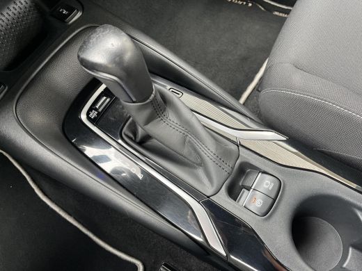 Toyota Corolla 1.8 Hybrid Active | All-in prijs | Automaat | parkeersensoren ActivLease financial lease