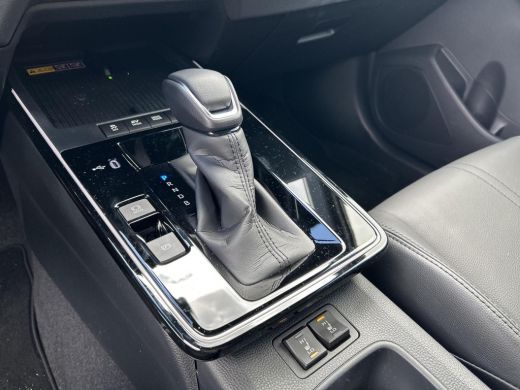 Toyota Corolla Cross Hybrid 180 Executive ActivLease financial lease