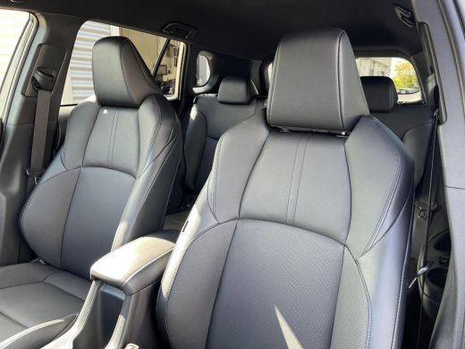 Toyota Corolla Cross Hybrid 180 Executive | All-in prijs | Apple/Android | Leder | Camera | ActivLease financial lease