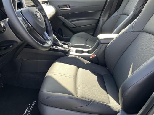 Toyota Corolla Cross Hybrid 180 Executive | All-in prijs | Apple/Android | Leder | Camera | ActivLease financial lease