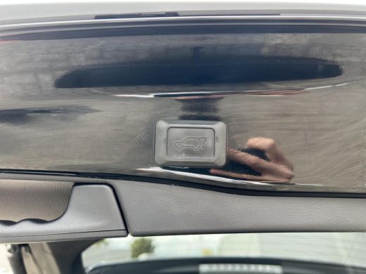 Toyota RAV4 2.5 Hybrid Dynamic Black Edition ActivLease financial lease