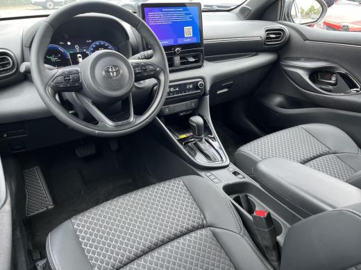 Toyota Yaris 1.5 Hybrid Executive | All-in prijs | Apple/Android | Camera | Stoelverwarming | ActivLease financial lease