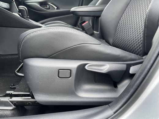 Toyota Yaris 1.5 Hybrid Executive | All-in prijs | Apple/Android | Camera | Stoelverwarming | ActivLease financial lease