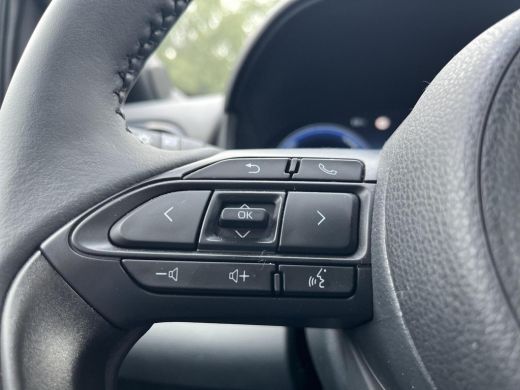 Toyota Yaris 1.5 Hybrid Executive | All-in prijs | Apple/Android | Camera | Stoelverwarming | ActivLease financial lease