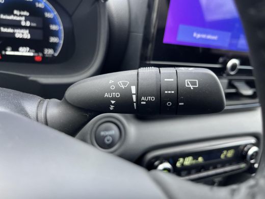 Toyota Yaris 1.5 Hybrid Executive | All-in prijs | Apple/Android | Camera | Stoelverwarming | ActivLease financial lease