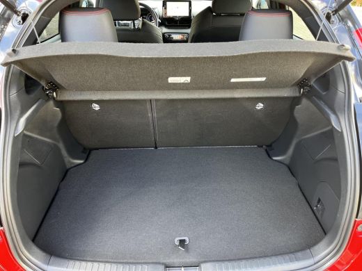 Toyota Yaris 1.5 Hybrid GR Sport | JBL Audio | Navigatie | Dode hoek waarschuwing | Stoelverwarming | ActivLease financial lease