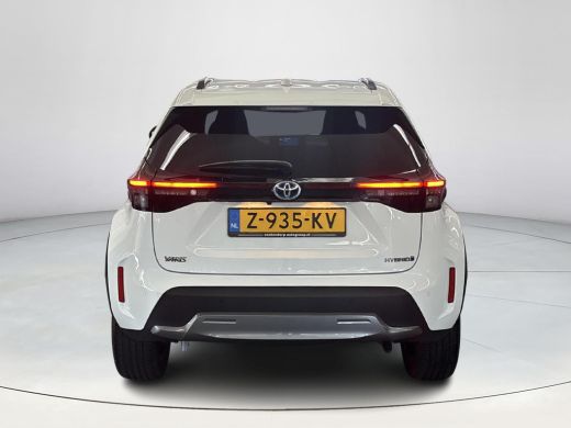 Toyota Yaris Cross 1.5 Hybrid Explore ActivLease financial lease