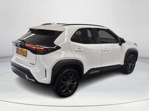Toyota Yaris Cross 1.5 Hybrid Explore ActivLease financial lease