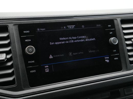 Volkswagen Crafter 35 2.0 TDI L3H3 Highline Camera Pdc Acc Trekhaak Navigatie Carplay Parkassist ActivLease financial lease