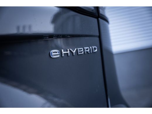 Volkswagen Tayron R-line Edition 1.5 e-Hybrid 204PK | Extra getint glas | Lichtmetalen velgen 20" | R-Line exterieur ActivLease financial lease