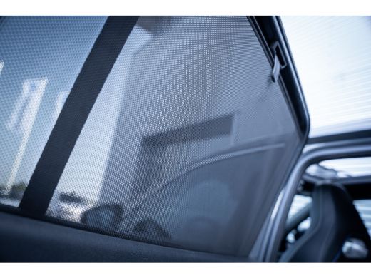 Volkswagen Tayron R-line Edition 1.5 e-Hybrid 204PK | Extra getint glas | Lichtmetalen velgen 20" | R-Line exterieur ActivLease financial lease