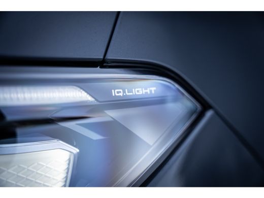 Volkswagen Tayron R-line Edition 1.5 e-Hybrid 204PK | Extra getint glas | Lichtmetalen velgen 20" | R-Line exterieur ActivLease financial lease