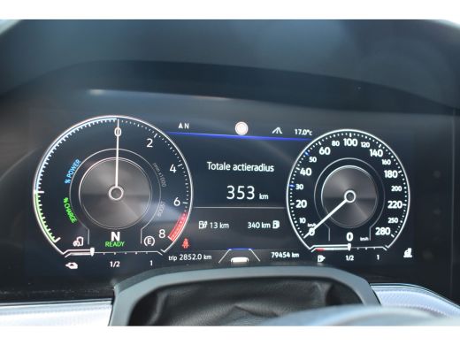 Volkswagen Touareg 3.0 TSI eHybrid 462PK 4MOTION R | ALARM | TREKHAAK | 21 INCH | LUCHTVERING | PANORAMADAK | NAVIGA... ActivLease financial lease
