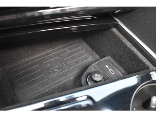 Volkswagen Touareg 3.0 TSI eHybrid 462PK 4MOTION R | ALARM | TREKHAAK | 21 INCH | LUCHTVERING | PANORAMADAK | NAVIGA... ActivLease financial lease