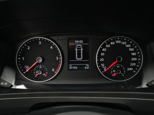 Volkswagen Transporter 2.0 TDI 150pk L2H1 Comfortline Navigatie Camera Cruise Dab Pdc Carplay ActivLease financial lease