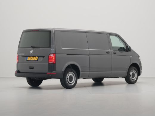 Volkswagen Transporter 2.0 TDI 150pk L2H1 Comfortline Navigatie Camera Cruise Dab Pdc Carplay ActivLease financial lease